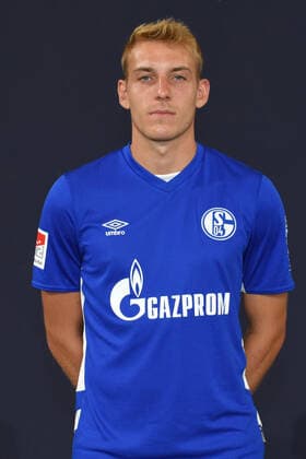Timo Becker; FC Schalke 04; 1.BL, Porträttermin 2021 2022 Gelsenkirchen Nordrhein-Westfalen Deutschland