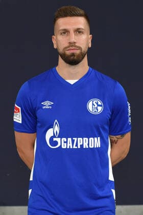 Matija Nastasic; FC Schalke 04; 1.BL, Porträttermin 2021 2022 Gelsenkirchen Nordrhein-Westfalen Deutschland
