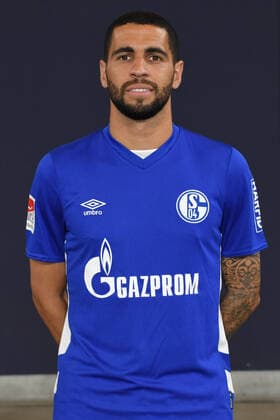 Omar Mascarell; FC Schalke 04; 1.BL, Porträttermin 2021 2022 Gelsenkirchen Nordrhein-Westfalen Deutschland