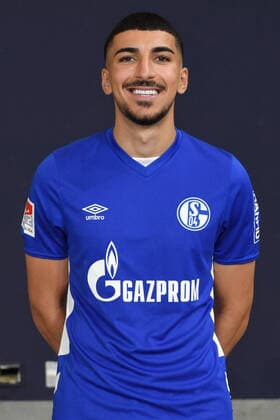 Nassim Boujellab; FC Schalke 04; 1.BL, Porträttermin 2021 2022 Gelsenkirchen Nordrhein-Westfalen Deutschland