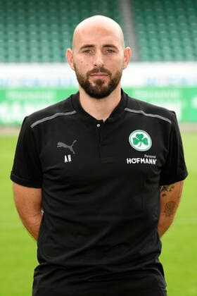07.07.2021 - SpVgg Greuther Fürth ( Kleeblatt Spielvereinigung ) - 1. Fussball Bundesliga - Saison 2021 2022 - Fototermin Porträttermin - - Einzelbild Einzelfoto Portrait Porträt Kopfbild - Alexander Hahn ( Co-Trainer Videoanalyse SpVgg Greuther Fürth )