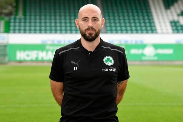 07.07.2021 - SpVgg Greuther Fürth ( Kleeblatt Spielvereinigung ) - 1. Fussball Bundesliga - Saison 2021 2022 - Fototermin Porträttermin - - Einzelbild Einzelfoto Portrait Porträt Kopfbild - Alexander Hahn ( Co-Trainer Videoanalyse SpVgg Greuther Fürth )