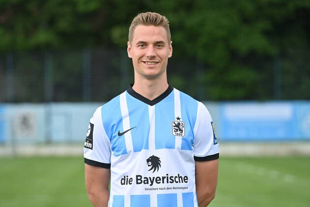 Dennis DRESSEL (TSV 1860 Muenchen), 3.Liga,Portraettermin 2021 2022