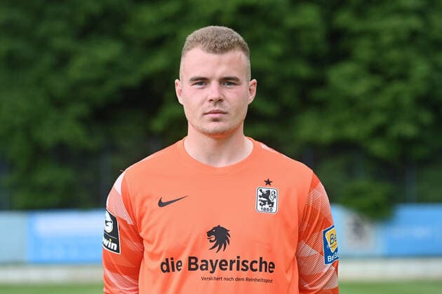 Gyoergy SZEKELY (Torwart TSV 1860 Muenchen), 3.Liga,Portraettermin 2021 2022