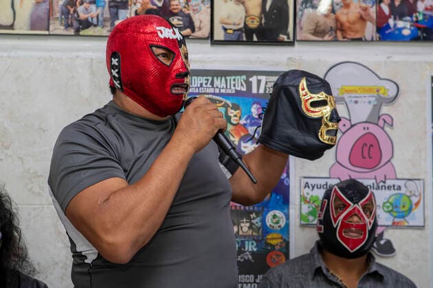 Wrestling Event press conference, PK, Pressekonferenz To Celebrate 37th Anniversary Of Blue Demon Jr MEXICO CITY, MEXICO - JULY 14: Wrestler Mr. Jack during a Press Conference to promote a wrestling event at the Lopez Mateos Arena to celebrate the 37th anniversary of sports career of the wrestling legend Blue Demon Jr at Taqueria Chabelo on July 14, 2021 in Mexico City, Mexico. Copyright: xRicardoxFloresx EYEPIXGROUP_RFE_14072021_10550