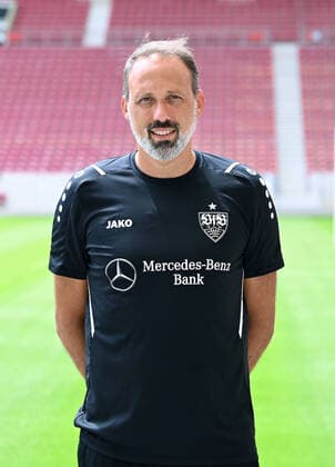 FUSSBALL 1. BUNDESLIGA SAISON 2021 2022 12.07.2021 Fototermin beim VfB Stuttgart in der Mercedes Benz Arena: Trainer Pellegrino Matarazzo