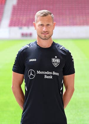 FUSSBALL 1. BUNDESLIGA SAISON 2021 2022 12.07.2021 Fototermin beim VfB Stuttgart in der Mercedes Benz Arena: Co Trainer Analyse Michael Kammermeyer