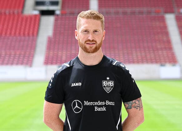 FUSSBALL 1. BUNDESLIGA SAISON 2021 2022 12.07.2021 Fototermin beim VfB Stuttgart in der Mercedes Benz Arena: Spielanalyst Marcus Fregin