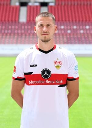 FUSSBALL 1. BUNDESLIGA SAISON 2021 2022 12.07.2021 Fototermin beim VfB Stuttgart in der Mercedes Benz Arena: Waldemar Anton