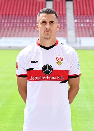 FUSSBALL 1. BUNDESLIGA SAISON 2021 2022 12.07.2021 Fototermin beim VfB Stuttgart in der Mercedes Benz Arena: Marc Oliver Kempf