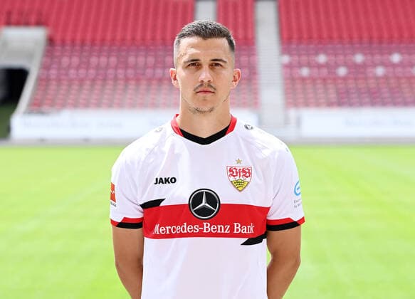 FUSSBALL 1. BUNDESLIGA SAISON 2021 2022 12.07.2021 Fototermin beim VfB Stuttgart in der Mercedes Benz Arena: Marc Oliver Kempf