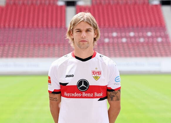 FUSSBALL 1. BUNDESLIGA SAISON 2021 2022 12.07.2021 Fototermin beim VfB Stuttgart in der Mercedes Benz Arena: Borna Sosa