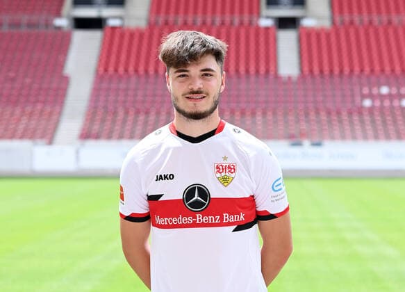 FUSSBALL 1. BUNDESLIGA SAISON 2021 2022 12.07.2021 Fototermin beim VfB Stuttgart in der Mercedes Benz Arena: Lilian Egloff