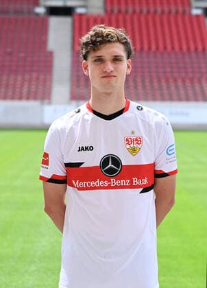 FUSSBALL 1. BUNDESLIGA SAISON 2021 2022 12.07.2021 Fototermin beim VfB Stuttgart in der Mercedes Benz Arena: Mateo Klimowicz