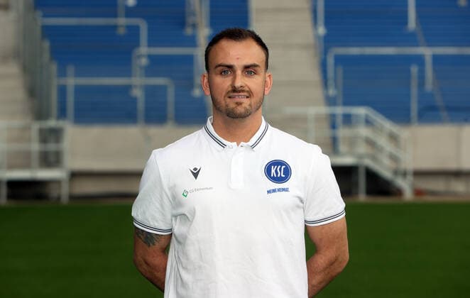 Karlsruher SC Portraittermin Saison 2021 2022 Matteo Poppert (Physiotherapeut), Karlsruher SC, 2. Bundesliga, Porträttermin 2021 2022.