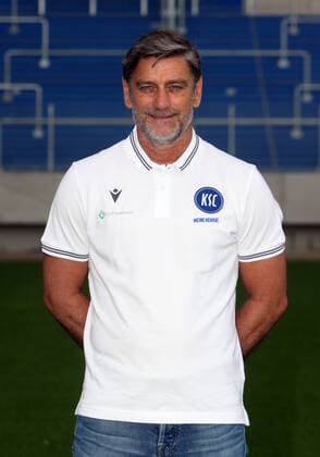 Karlsruher SC Portraittermin Saison 2021 2022 Oliver Kreuzer (Geschäftsführer , Karlsruher SC, 2. Bundesliga, Porträttermin 2021 2022.