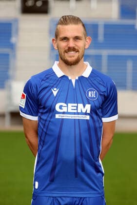 Karlsruher SC Portraittermin Saison 2021 2022 Sebastian Jung, Karlsruher SC, 2. Bundesliga, Porträttermin 2021 2022.
