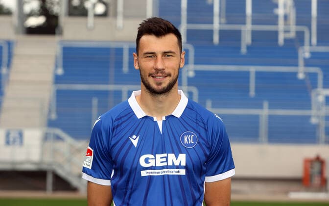 Karlsruher SC Portraittermin Saison 2021 2022 Lukas Fröde, Karlsruher SC, 2. Bundesliga, Porträttermin 2021 2022.