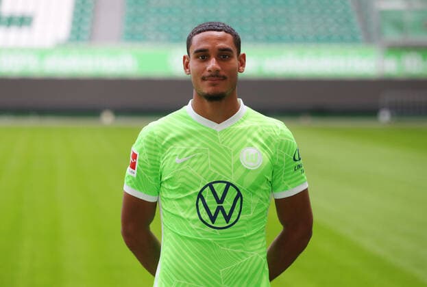 VfL Fototermin Wolfsburg, 13.07.2021, FUßBALL - VfL Wolfsburg, Bundesliga, Fototermin, Saison 2021 2022. Maxence Lacroix (VfL Wolfsburg) Wolfsburg