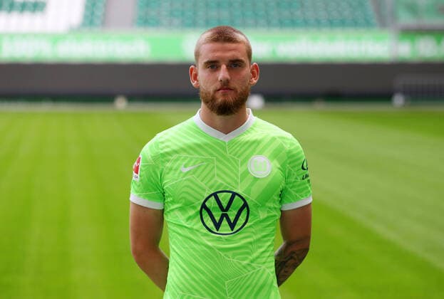 VfL Fototermin Wolfsburg, 13.07.2021, FUßBALL - VfL Wolfsburg, Bundesliga, Fototermin, Saison 2021 2022. Ole Pohlmann (VfL Wolfsburg) Wolfsburg