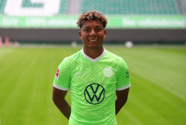 VfL Fototermin Wolfsburg, 13.07.2021, FUßBALL - VfL Wolfsburg, Bundesliga, Fototermin, Saison 2021 2022. Kobe Hernandez-Foster (VfL Wolfsburg) Wolfsburg