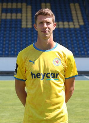 Lasse Schlueter ; Eintracht Braunschweig; 3.Liga, Portraettermin 2021 2022