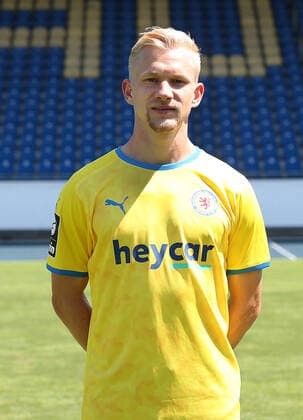Bryan Henning ; Eintracht Braunschweig; 3.Liga, Portraettermin 2021 2022