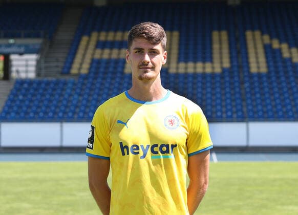 Danielo Wiebe ; Eintracht Braunschweig; 3.Liga, Portraettermin 2021 2022