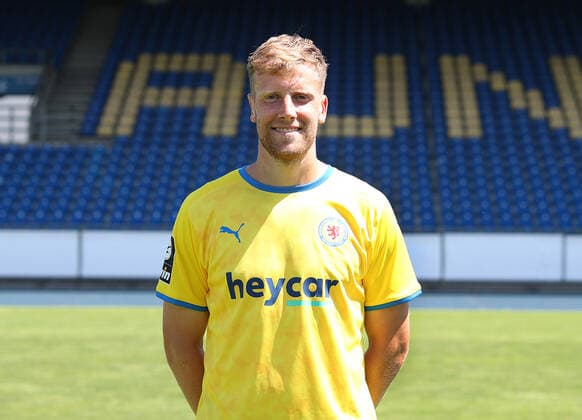 Brian Behrendt ; Eintracht Braunschweig; 3.Liga, Portraettermin 2021 2022