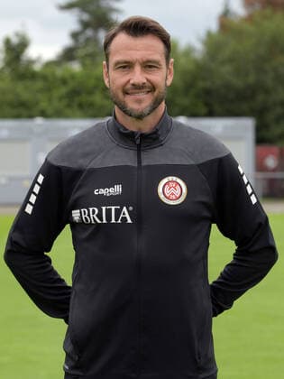 15.07.2021, xjhx, Fussball 3.Liga, SV Wehen Wiesbaden Porträt - Porträttermin 2021 2022 emspor, v.l. Co Trainer Nils Doering (SV Wehen Wiesbaden) (DFL DFB REGULATIONS PROHIBIT ANY USE OF PHOTOGRAPHS as IMAGE SEQUENCES and or QUASI-VIDEO) Wehen