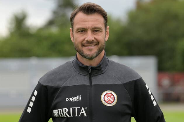 15.07.2021, xjhx, Fussball 3.Liga, SV Wehen Wiesbaden Porträt - Porträttermin 2021 2022 emspor, v.l. Co Trainer Nils Doering (SV Wehen Wiesbaden) (DFL DFB REGULATIONS PROHIBIT ANY USE OF PHOTOGRAPHS as IMAGE SEQUENCES and or QUASI-VIDEO) Wehen