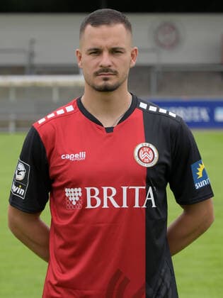 15.07.2021, xjhx, Fussball 3.Liga, SV Wehen Wiesbaden Porträt - Porträttermin 2021 2022 emspor, v.l. Sebastian Mrowca (DFL DFB REGULATIONS PROHIBIT ANY USE OF PHOTOGRAPHS as IMAGE SEQUENCES and or QUASI-VIDEO) Wehen