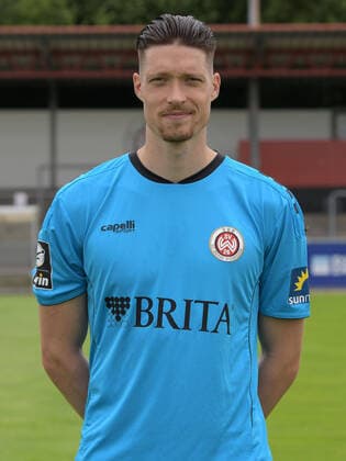 15.07.2021, xjhx, Fussball 3.Liga, SV Wehen Wiesbaden Porträt - Porträttermin 2021 2022 emspor, v.l. Florian Stritzel (DFL DFB REGULATIONS PROHIBIT ANY USE OF PHOTOGRAPHS as IMAGE SEQUENCES and or QUASI-VIDEO) Wehen