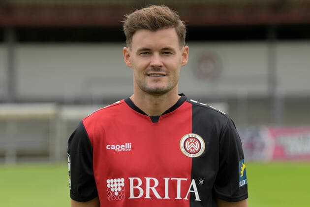 15.07.2021, xjhx, Fussball 3.Liga, SV Wehen Wiesbaden Porträt - Porträttermin 2021 2022 emspor, v.l. Stefan Stangl (DFL DFB REGULATIONS PROHIBIT ANY USE OF PHOTOGRAPHS as IMAGE SEQUENCES and or QUASI-VIDEO) Wehen