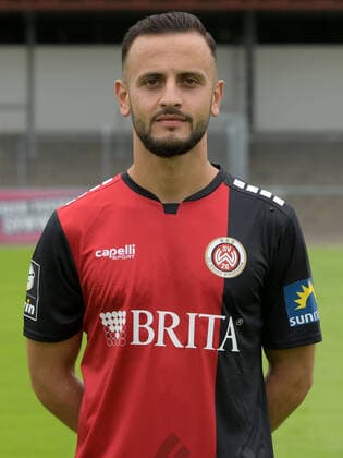 15.07.2021, xjhx, Fussball 3.Liga, SV Wehen Wiesbaden Porträt - Porträttermin 2021 2022 emspor, v.l. Mehmet Kurt (DFL DFB REGULATIONS PROHIBIT ANY USE OF PHOTOGRAPHS as IMAGE SEQUENCES and or QUASI-VIDEO) Wehen