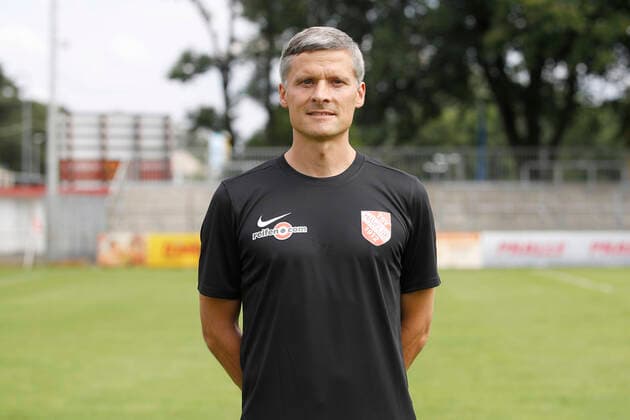 15.07.2021, Wilhelm-Langrehr-Stadion, Garbsen, 3. Liga, TSV Havelse Portraittermin, im Bild Ruediger Ziehl (Trainer, Havelse) TSV Havelse Teamfotos
