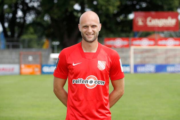 15.07.2021, Wilhelm-Langrehr-Stadion, Garbsen, 3. Liga, TSV Havelse Portraittermin, im Bild Jonas Sonnenberg (5, Havelse) TSV Havelse Teamfotos