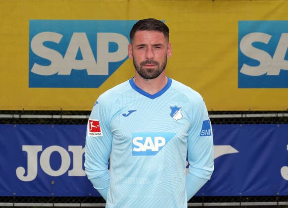 Philipp Pentke , TSG 1899 Hoffenheim . Porträttermin TSG 1899 Hoffenheim 2021-2022 . Zuzenhausen, GER, 15.07.2020 ,Fussball 1. Bundesliga 2021 2022 . Editorial use only !