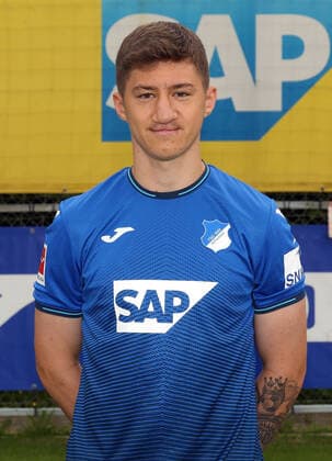 Angelo Stiller , TSG 1899 Hoffenheim . Porträttermin TSG 1899 Hoffenheim 2021-2022 . Zuzenhausen, GER, 15.07.2020 ,Fussball 1. Bundesliga 2021 2022 . Editorial use only !
