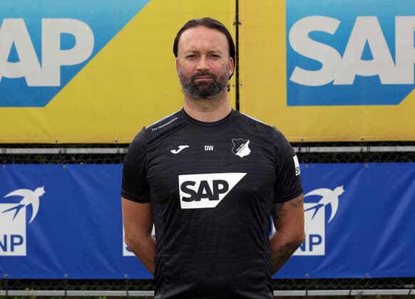 Physiotherapeut Dennis Wöhr , TSG 1899 Hoffenheim . Porträttermin TSG 1899 Hoffenheim 2021-2022 . Zuzenhausen, GER, 15.07.2020 ,Fussball 1. Bundesliga 2021 2022 . Editorial use only !
