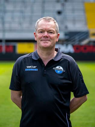 Mannschaftsarzt Dr. Karl-Friedrich Schünemann; SC Paderborn 07; 2.BL, Porträttermin 2021 2022 Copyright: xDavidxInderliedx
