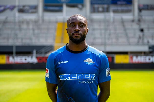 Prince Osei Owusu; SC Paderborn 07; 2.BL, Porträttermin 2021 2022 Copyright: xDavidxInderliedx