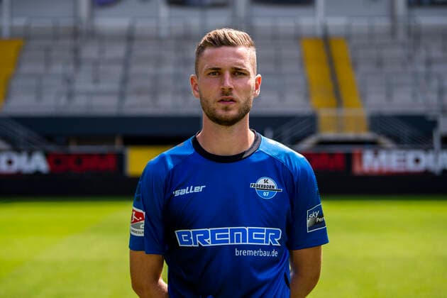 Dennis Srbeny; SC Paderborn 07; 2.BL, Porträttermin 2021 2022 Copyright: xDavidxInderliedx