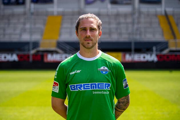 Jannik Huth; SC Paderborn 07; 2.BL, Porträttermin 2021 2022 Copyright: xDavidxInderliedx
