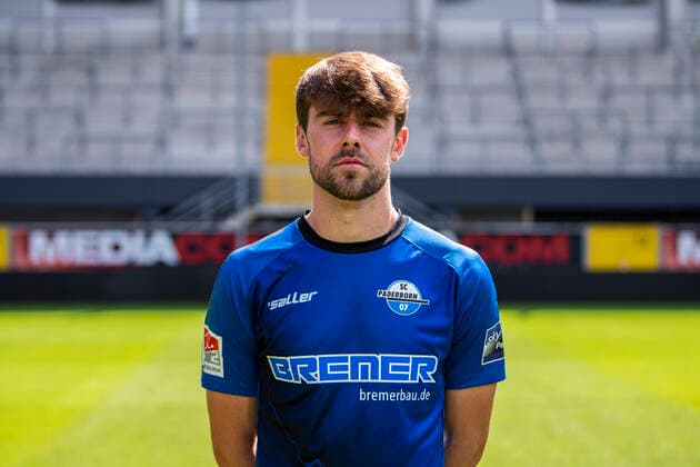 Antony Evans; SC Paderborn 07; 2.BL, Porträttermin 2021 2022 Copyright: xDavidxInderliedx
