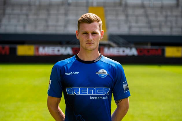 Jonas Carls; SC Paderborn 07; 2.BL, Porträttermin 2021 2022 Copyright: xDavidxInderliedx