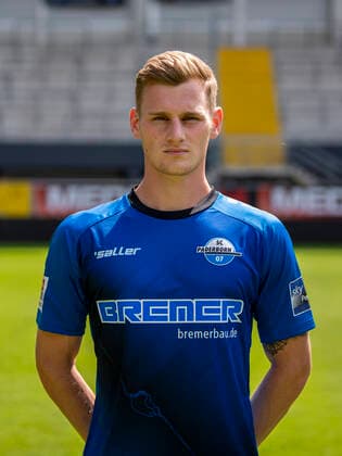 Jonas Carls; SC Paderborn 07; 2.BL, Porträttermin 2021 2022 Copyright: xDavidxInderliedx