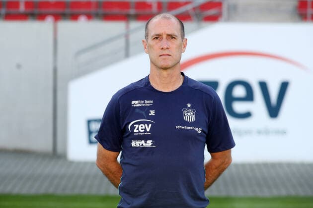 Teampraesentation Zwickau 15.07.2021 Trainer Joe Enochs; FSV Zwickau, 3.Liga, Porträttermin 2021 2022 , Zwickau, 15.07.2021, Stadion Zwickau, Fussball ,