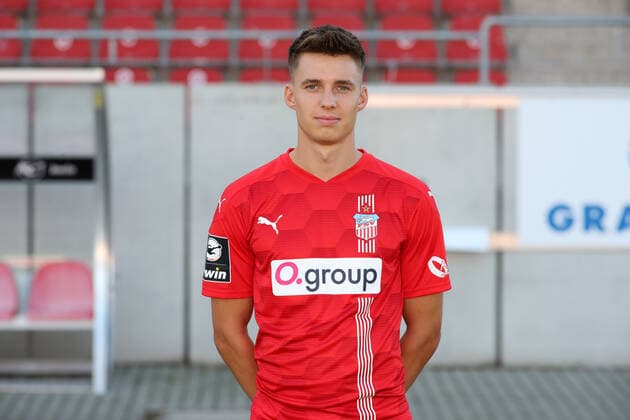 Teampraesentation Zwickau 15.07.2021 Dustin Willms (11, Zwickau); FSV Zwickau, 3.Liga, Porträttermin 2021 2022 , Zwickau, 15.07.2021, Stadion Zwickau, Fussball ,
