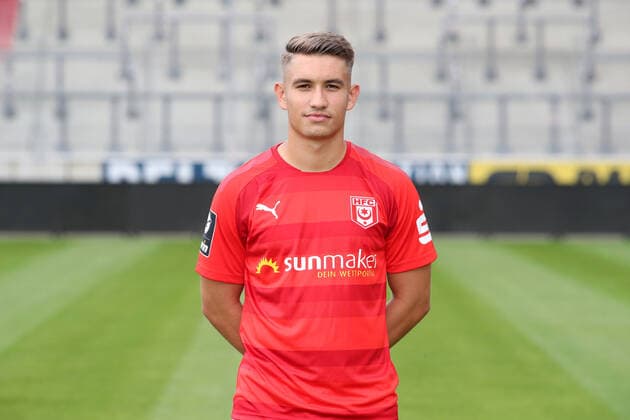 Teampraesentation Halle 15.07.2021 Julian Guttau (24, Halle); Hallescher FC, 3.Liga, Porträttermin 2021 2022 , Halle, 15.07.2021, Leuna Chemie Stadion, Fussball ,